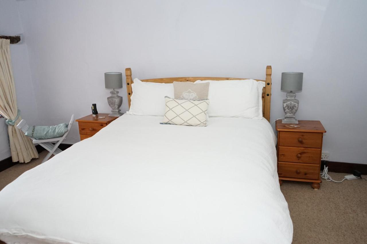 Character 2 Double Bedroom Cottage In 샤프츠버리 외부 사진