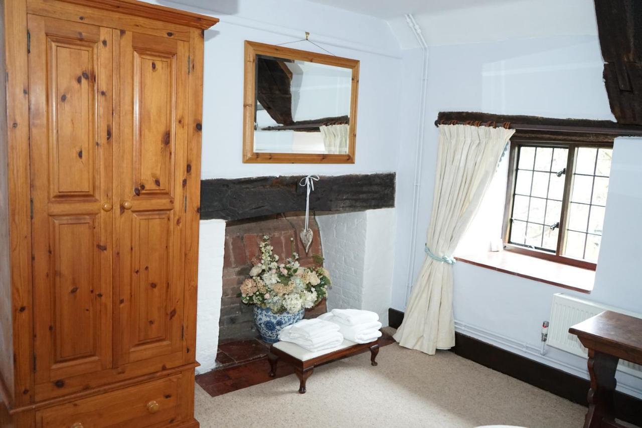 Character 2 Double Bedroom Cottage In 샤프츠버리 외부 사진